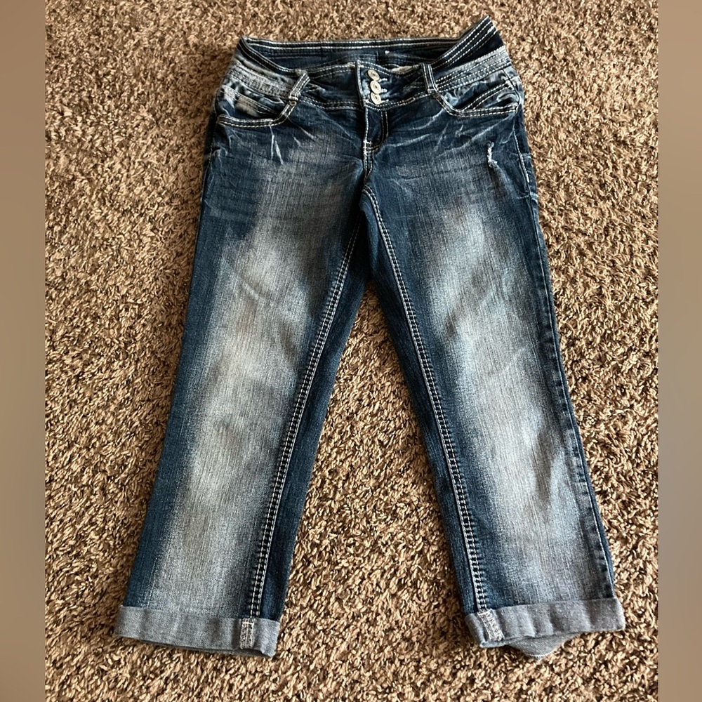 Amethyst capris